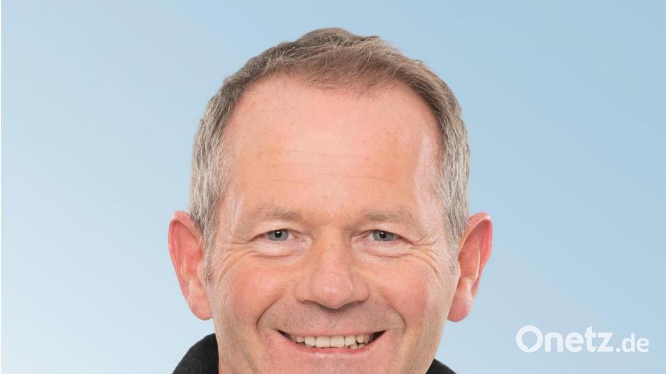 Michael Schittko (CSU/54)
Metzgermeister
8192 Stimmen Bild: fotografie-sommer