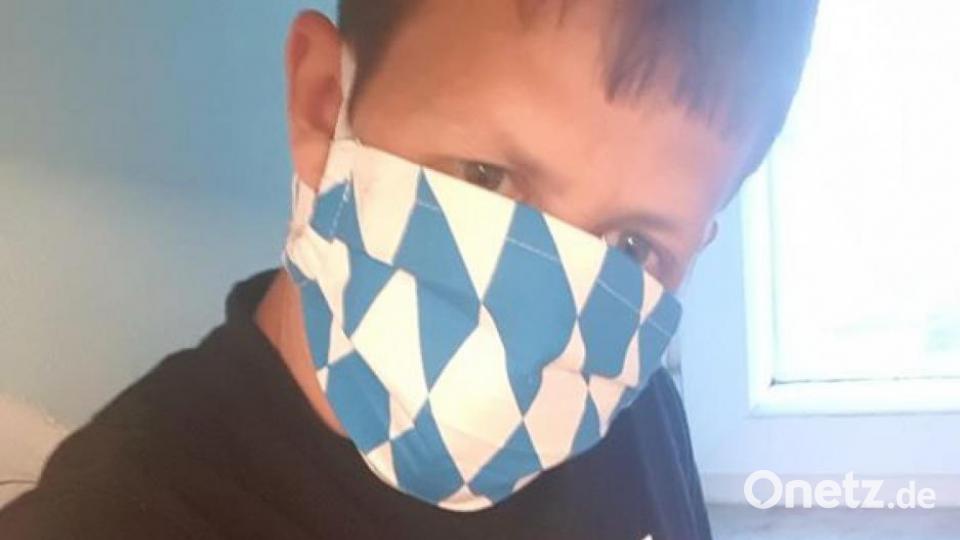Kreativität in der Coronakrise: Bunte und originelle Mund-Nasen-Masken unserer Leser. Bild: Michl Gmeiner