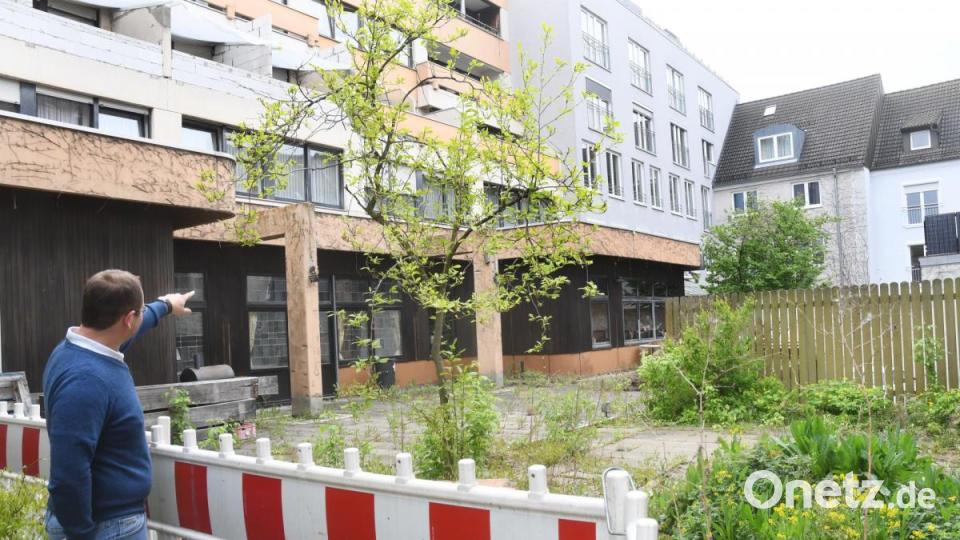 Der Anbau eines Wintergartens wird den Gastraum in den Garten hinein vergrößern. Dort soll auch wieder ein kleiner Biergarten entstehen. Bild: Gabi Schönberger