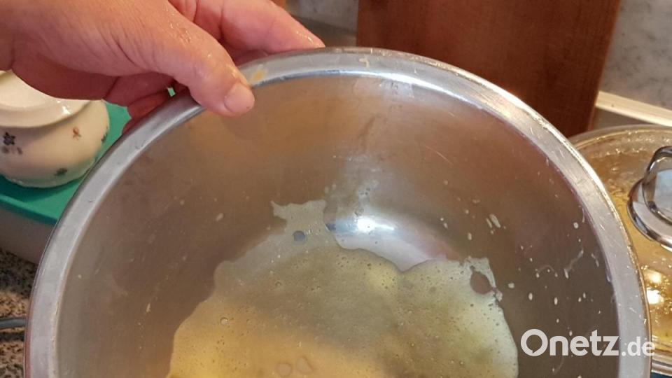 Hier entsteht die Sauce Hollandaise. Bild: Gramolla