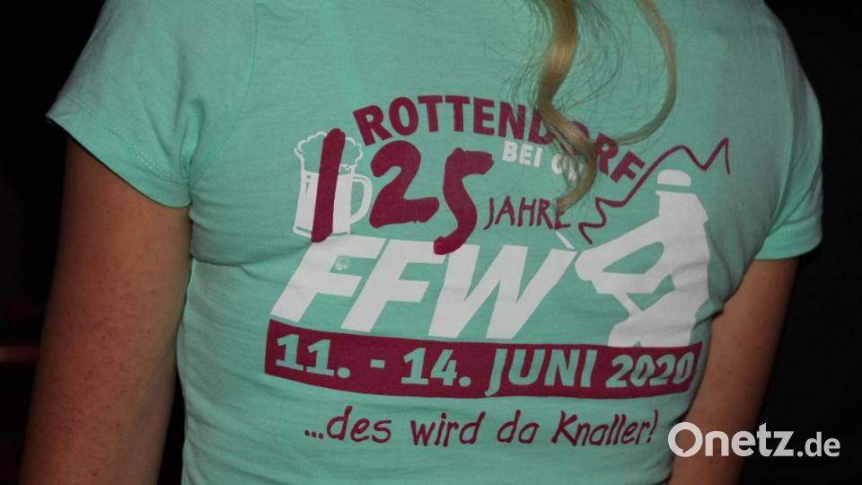 Mit bedruckten T-Shirts ist für das große Fest in diesem Jahr geworben worden. Archivbild: frd