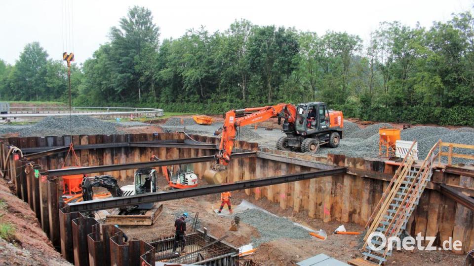 In die aktuell laufende Erweiterung und Sanierung der Kläranlage unter ökologischen Maßstäben werden 5,5 Millionen Euro gesteckt Bild: stg