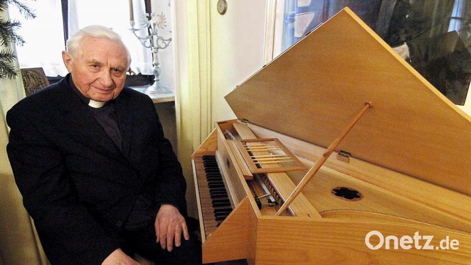 Georg Ratzinger, der Bruder des emeritierten Papstes Benedikt XVI., ist in Regensburg im Alter von 96 Jahren gestorben. Bild: Armin Weigel