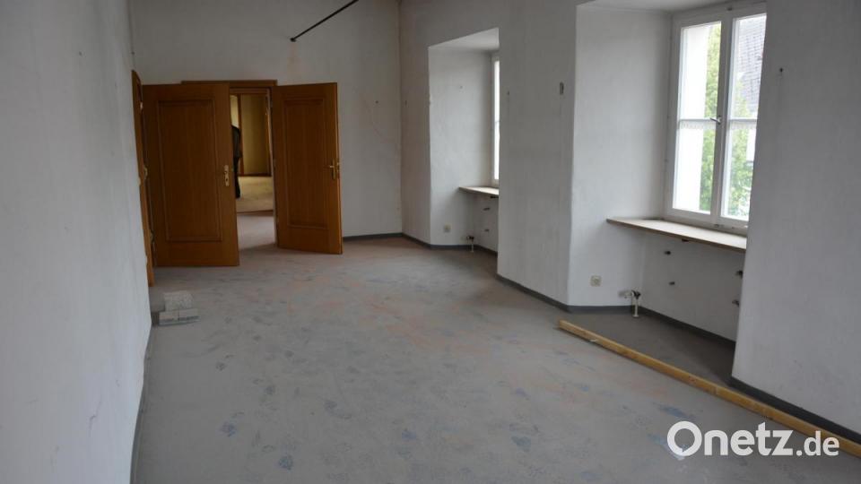 Hier soll ein Fraktionszimmer für die im Rathaus vertretenen Gruppierungen eingebaut werden. Bild: jr
