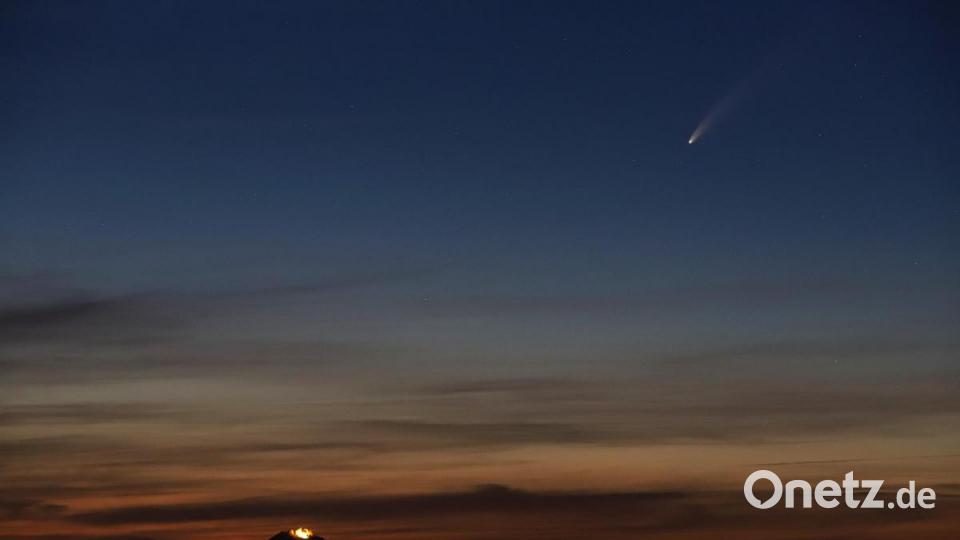 Komet Neowise über dem Parkstein. Bild: za