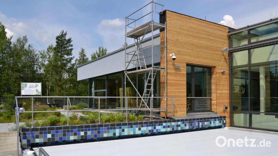 Die Holzfassade des Teehauses ist erneuert worden. Bild: pz