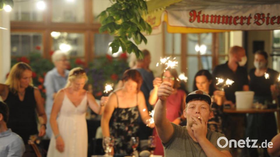 Die Funky Blues Rabbits legten beim Kummert Bräu in Amberg eine &quot;Doppelschicht&quot; ein. Zweimal vor jeweils 150 Gästen gaben sie ihren ersten Liveauftritt des Jahres. Bild: Andreas Brückmann