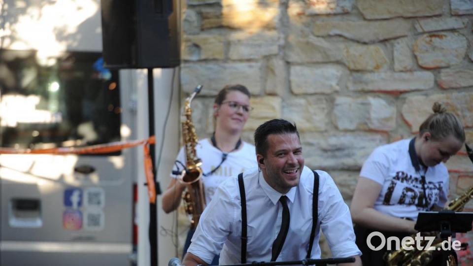 Die Funky Blues Rabbits legten beim Kummert Bräu in Amberg eine &quot;Doppelschicht&quot; ein. Zweimal vor jeweils 150 Gästen gaben sie ihren ersten Liveauftritt des Jahres. Bild: Andreas Brückmann