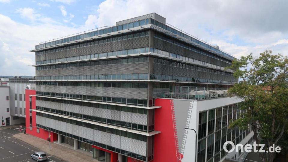 Auf der gegenüberliegenden Straßenseite: Das Verwaltungsgebäude der Witt Gruppe. Bild: Kunz