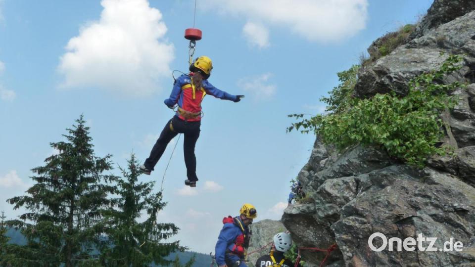 Der Wildstein bei Teunz ist ein beliebtes Übungsgelände für die Bergwacht im Landkreis Schwandorf. Bild: Dieter Güll/exb