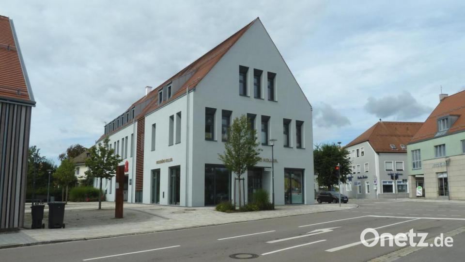 Seit fünf Jahren zieht das „Haus der Stiftung“ am neuen Max-Schwarz-Platz an der Nunzenrieder Straße die Blicke an. Bild: Portner