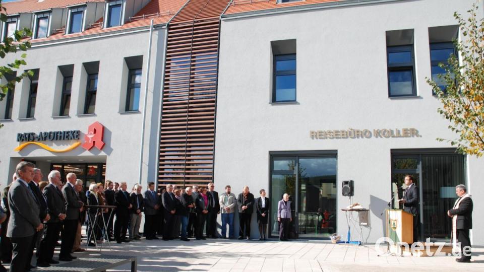 Viele Ehrengäste waren am 28. September 2015 zur Einweihung gekommen. Archivbild: Portner