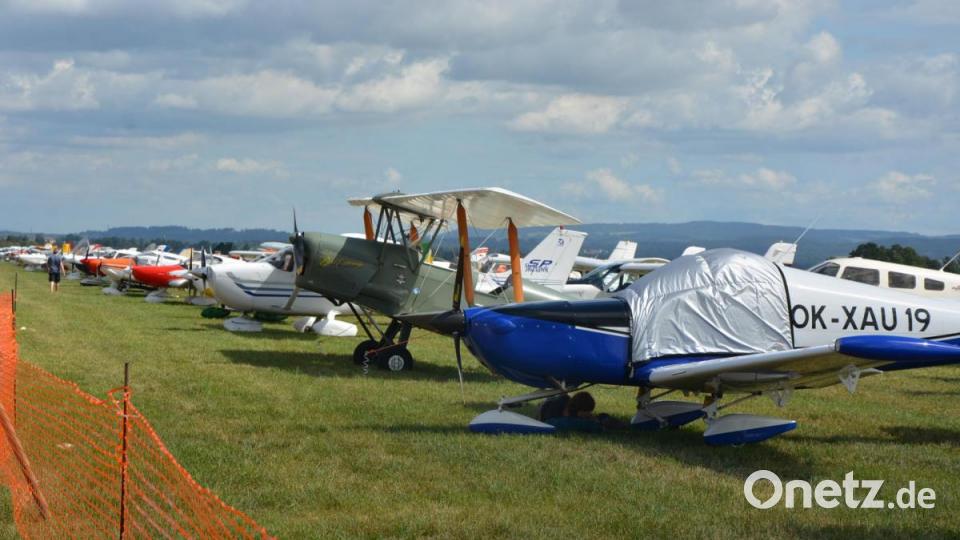 Im Blickpunkt standen die fliegenden Maschinen Bild: jr