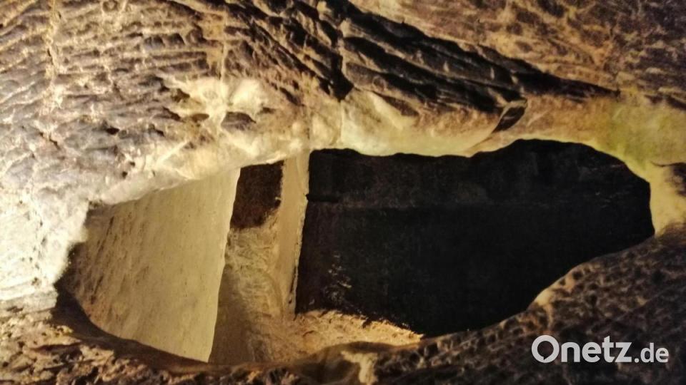 Eine der Felsspalten, die den Kellern ihren Labyrinth-Charakter geben. Bild: wpt