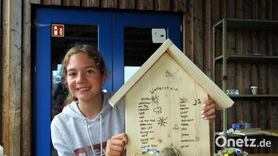 Jede Teilnehmerin durfte sich eine eigene Wetterstation bauen. Bild: ubb
