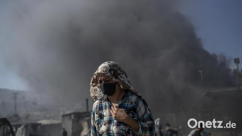 Durch den Brand im Lager Moria, das eigentlich nur auf 2800 Bewohner ausgelegt war, sind auf einen Schlag mehr als 12 000 Migranten auf Lesbos ohne Bleibe. Bild: Petros Giannakouris