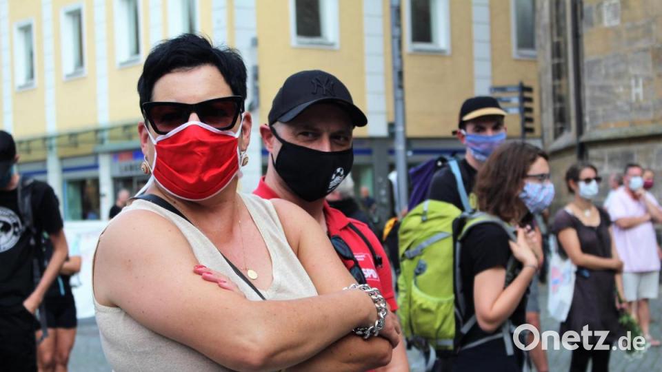 Demonstration gegen das Vergessen Bild: Williamson, Dagmar
