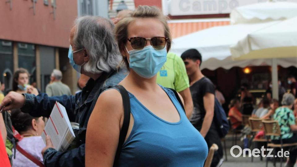 Demonstration gegen das Vergessen Bild: Williamson, Dagmar
