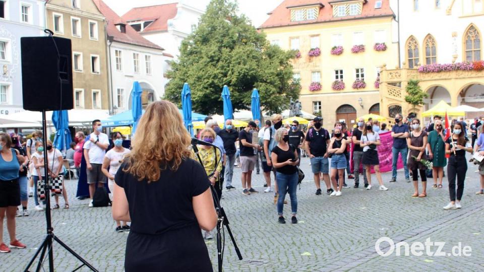 Demonstration gegen das Vergessen Bild: Williamson, Dagmar