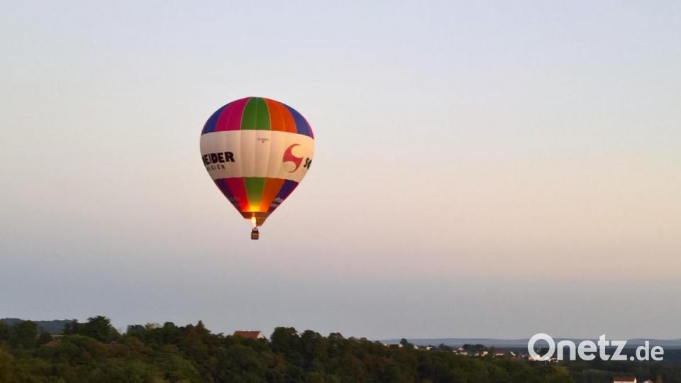Doch dann feuerten beide Ballonmannschaften noch einmal nach. Bild: rpp