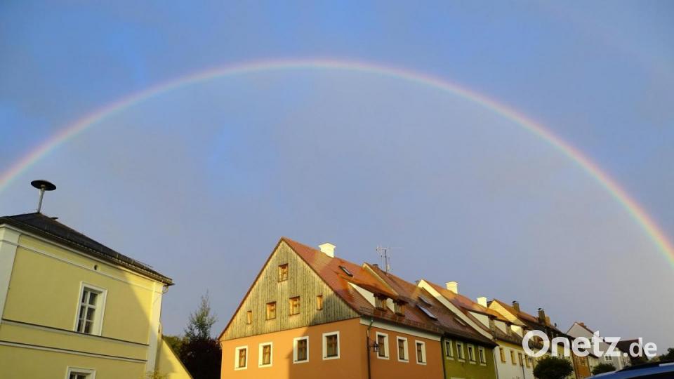 Regenbogen über Waldeck. Bild: hl