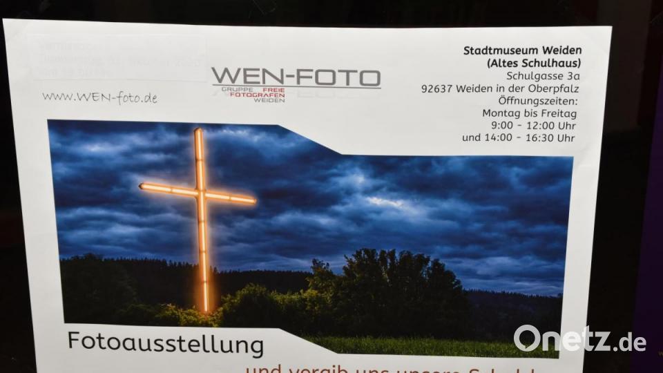 Mit diesem Plakat laden die Fotografen zu ihrer Ausstellung ein. Bild: hcz