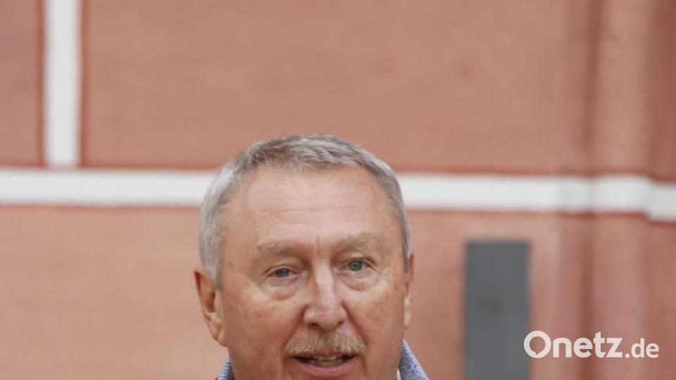 Joachim Bender, Stadtratsmitglied und Fraktionsvorsitzender der SPD, appellierte an die Solidarität der Arbeitnehmer. Bild: mfh