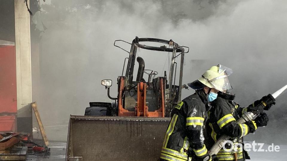 Brand Reifenverwertungsanlage Bild: Gustl Beer