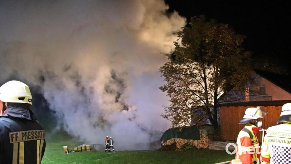 Trotz des schnellen Eingreifens der Einsatzkräfte brannte der Schuppen vollständig aus. Bild: jma