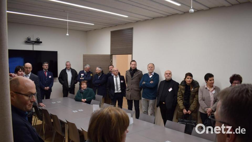 Rundgang durch den neuen Lernstandort. Bild: szl