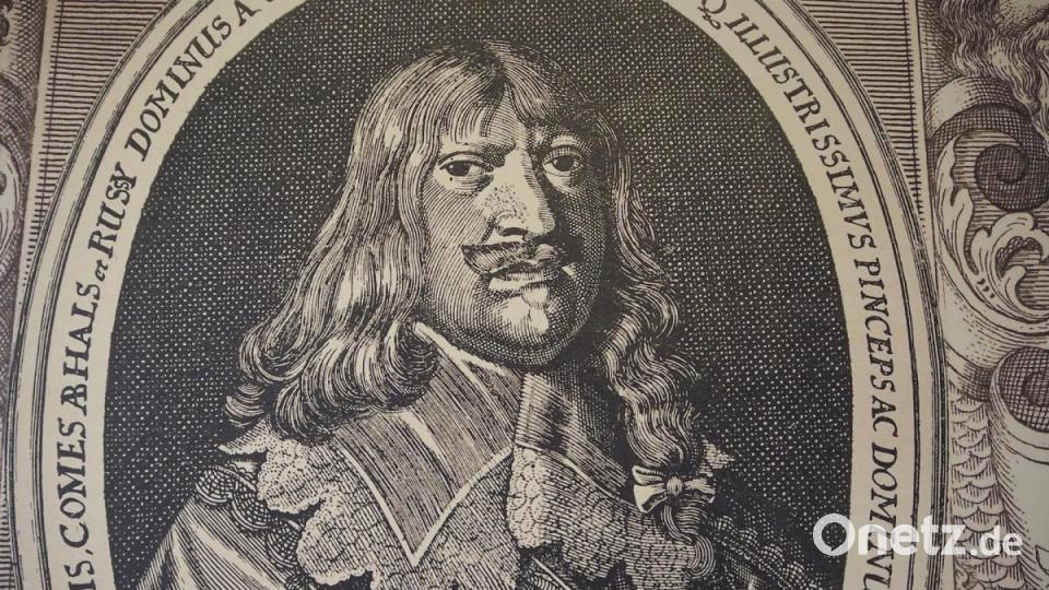 Wer hier etwas grimmig dreinschaut, ist der letzte Landgraf von Leuchtenberg Max Adam. Sein Porträt kann man im Bürgersaal der Stadt Pfreimd bewundern. Bild: bl
