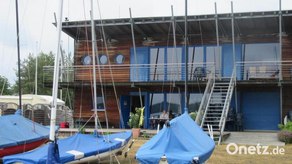 Das Bootshaus der Weidener am Brückelsee. Bild: mr