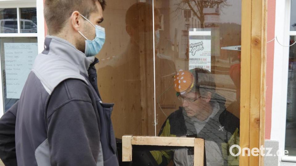 Egal ob Drive-in oder Go-in, die Hauptsache es gibt etwas Leckeres zum Mitnehmen. Bild: mfh