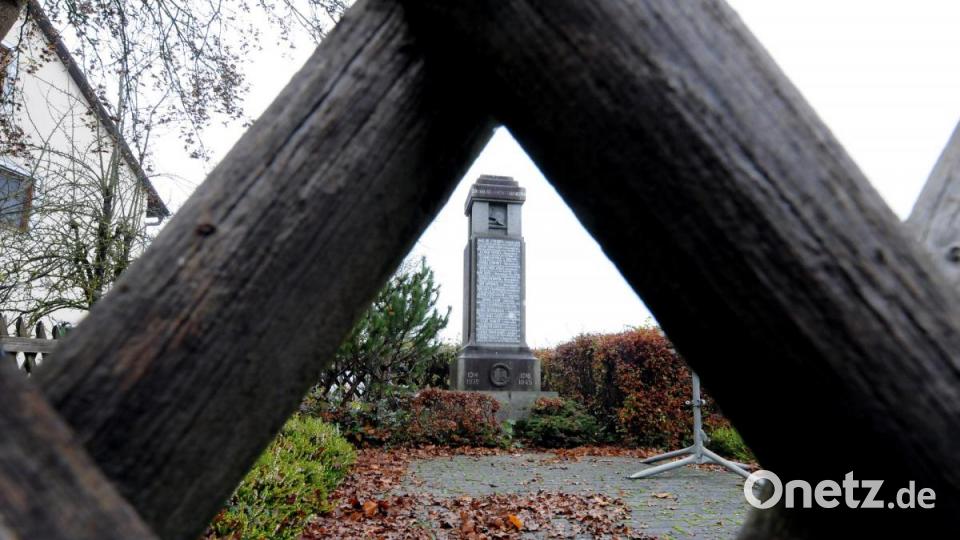 Das Kriegerdenkmal in Holnstein. Bild: Stephan Huber