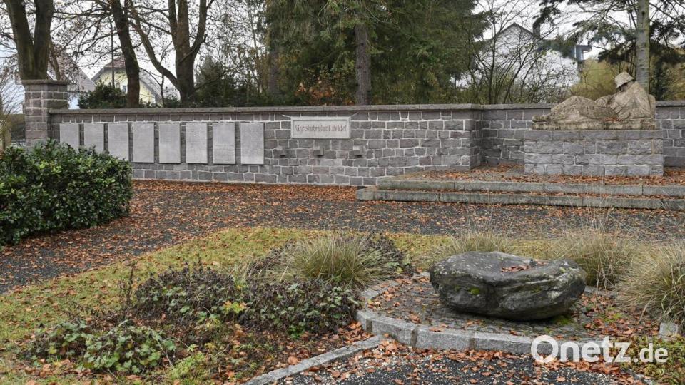 Das Kriegerdenkmal in Hirschau. Bild: Petra Hartl