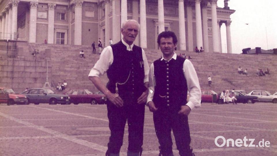 Hanns Binder (links) und Manfred Grädler bei der Finnlandreise 1984 in Helsinki. Bild: mag