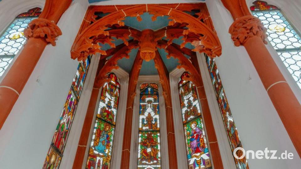 Die Fenster der Hauskapelle sind Originale aus der Gotik. Bild: Manfred Wilhelm/Büro Wilhelm/exb