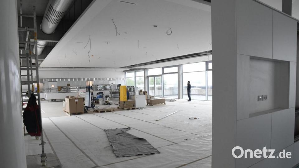 Die Baumaßnahme der Grammer-Konzernzentrale in Ursensollen schreitet voran. Bild: Petra Hartl