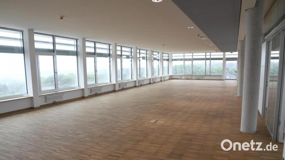Die Baumaßnahme der Grammer-Konzernzentrale in Ursensollen schreitet voran. Bild: Petra Hartl