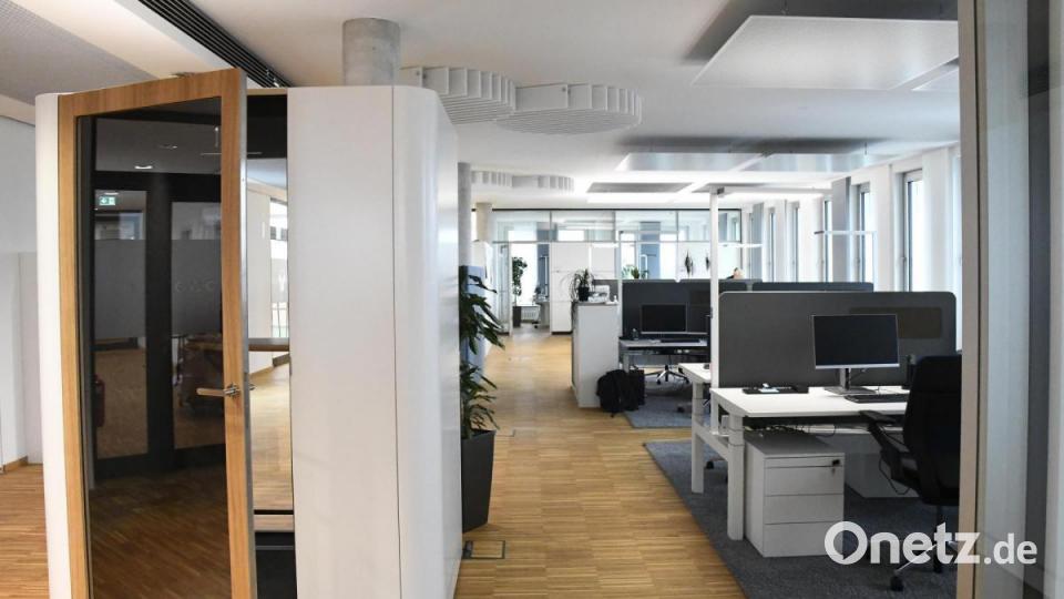 Die Baumaßnahme der Grammer-Konzernzentrale in Ursensollen schreitet voran. Bild: Petra Hartl