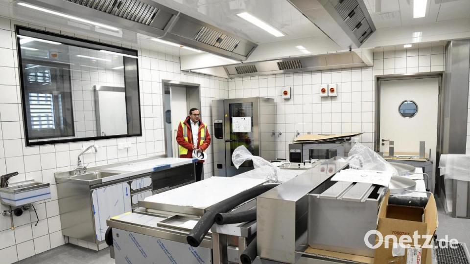 Die Baumaßnahme der Grammer-Konzernzentrale in Ursensollen schreitet voran. Bild: Petra Hartl