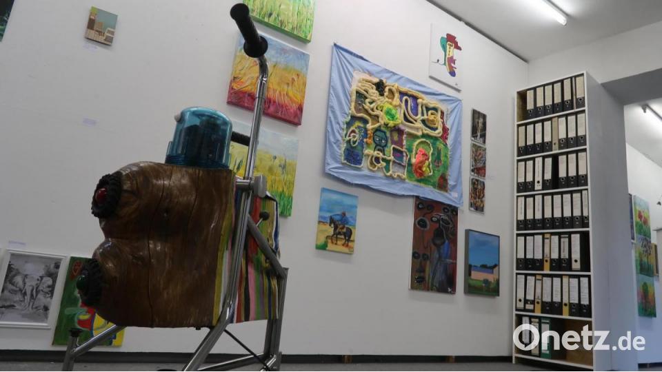 Rollator mit Blinklicht. Bild: uz
