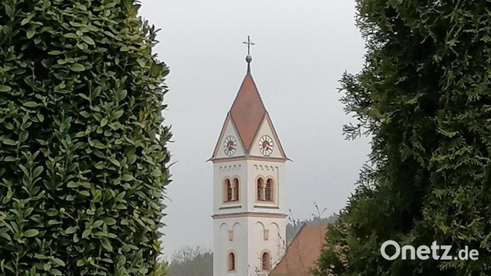 Die Glocken der Kirche St. Nikolaus in Unterauerbach sind im Bayerischen Rundfunk zu hören Bild: ga