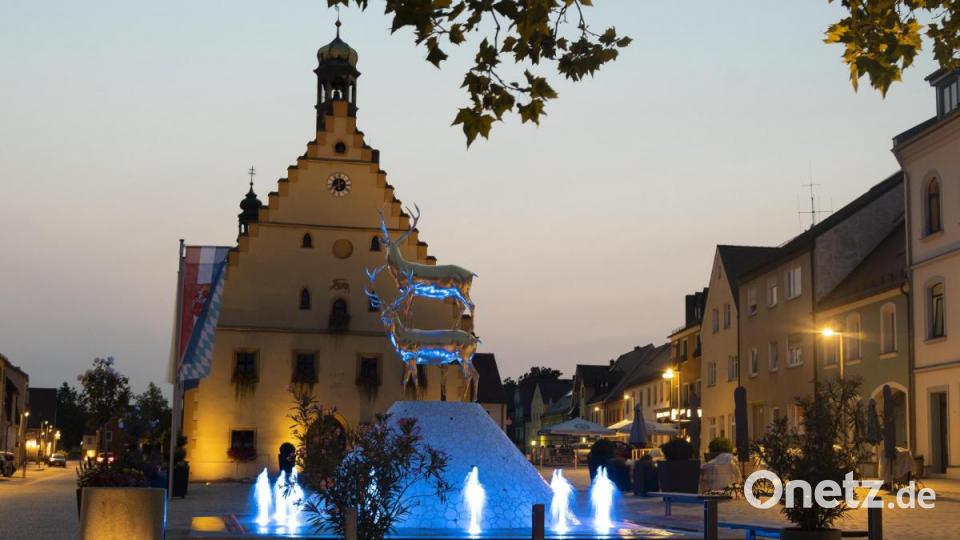 Besondere Stimmungen und außergewöhnliche Blickwinkel fängt Hobbyfotigraf Alfred Härtl in seinen Ansichten von Hirschau ein. Bild: Alfred Härtl