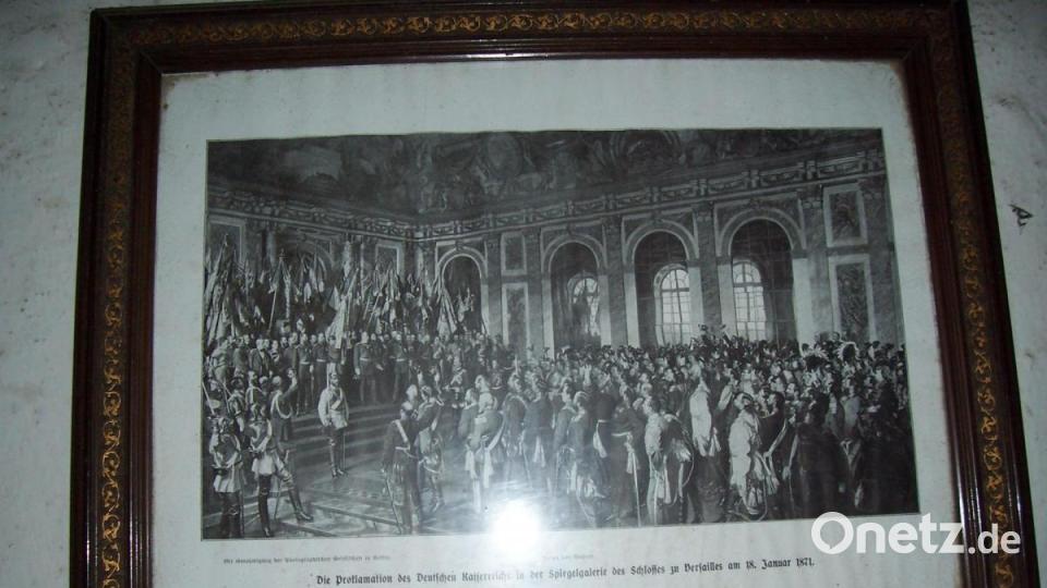 Wie hier auf dem Bild des deutschen Malers Anton von Werner zu sehen gründete sich am 18. Januar 1871 das Deutsche Kaiserreich in der Spiegelgalerie des Schlosses zu Versailles. Horst Peugler ist noch im Besitz eines Fotos von diesem Festakt. Bild: dob