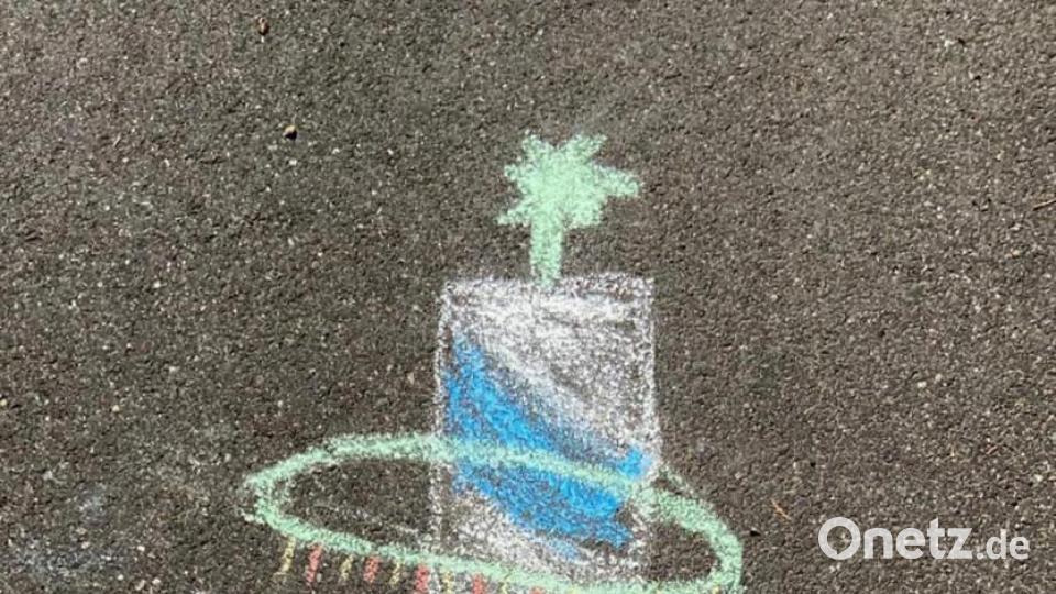 Krummennaaber Maibaum Malaktion Bild: nza
