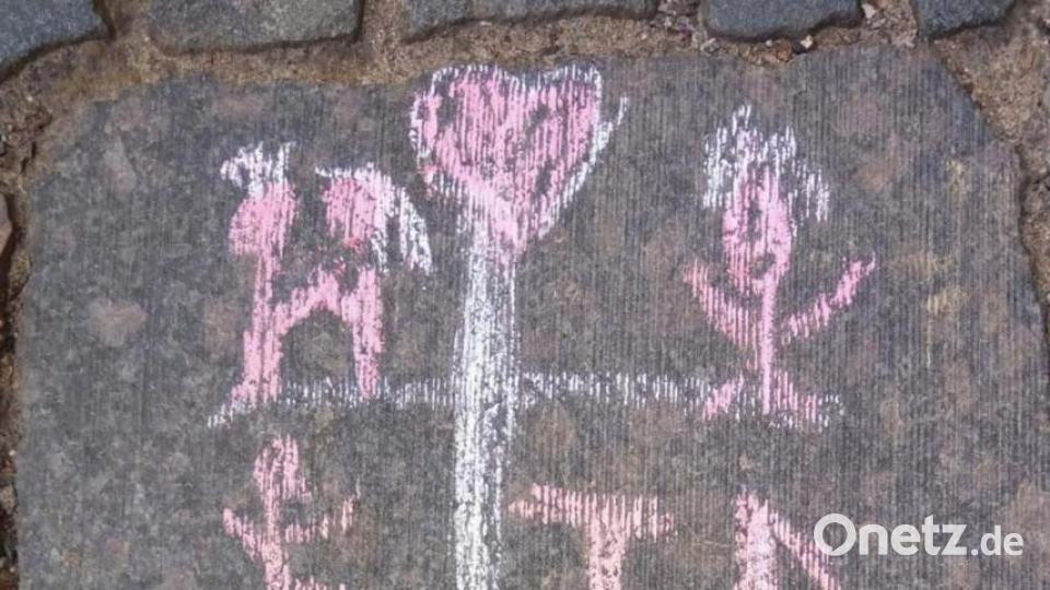 Krummennaaber Maibaum Malaktion Bild: nza