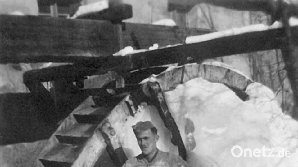 1944 blieb das wasserbetriebene Mühlenrad des &quot;Schlattermüllers&quot; im Eis stecken. Bild: ü