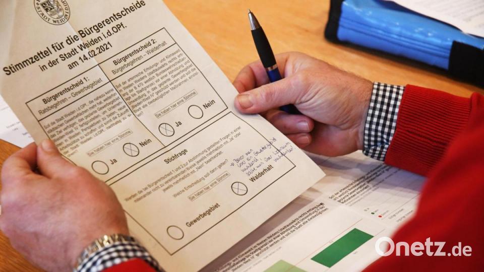 "Bevor man über ein Gewerbegebiet nachdenkt, sollte man über Wohnraum nachdenken" - dieser Appell gehört auch nicht auf einen Stimmzettel und macht ihn ungültig. Bild: Gabi Schönberger