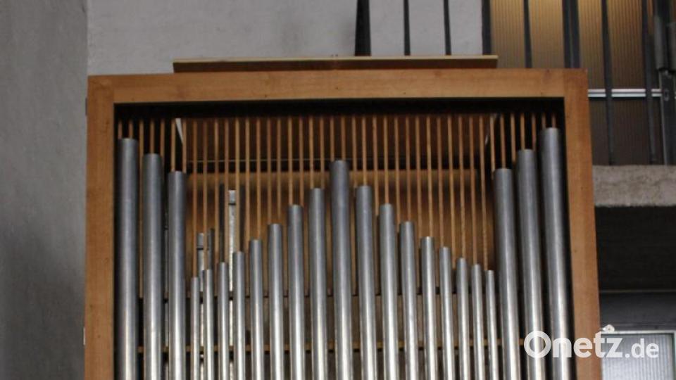 Die sachlich-kantige Gestaltung der Walcker-Orgel fügt sich gut ein in die Christuskirche, die auch im Stil der 1950igerjahre erbaut ist. Bild: cog